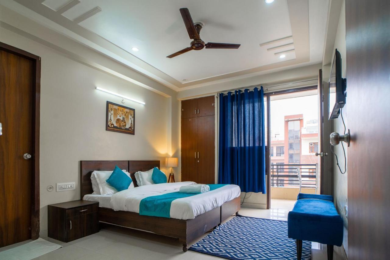 The Lodgers 2 Bhk Serviced Apartment Infront Of Artemis Hospital Gurgaon Exterior foto