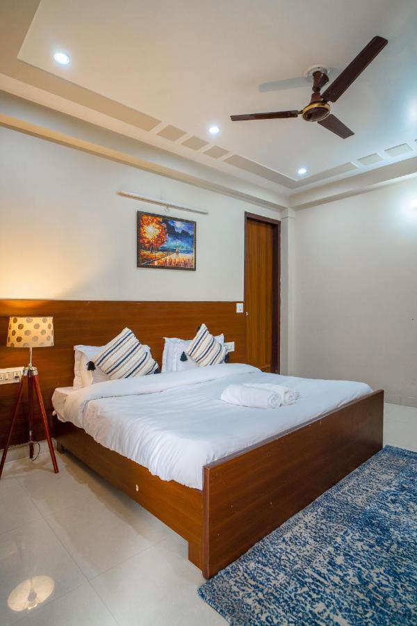 The Lodgers 2 Bhk Serviced Apartment Infront Of Artemis Hospital Gurgaon Exterior foto