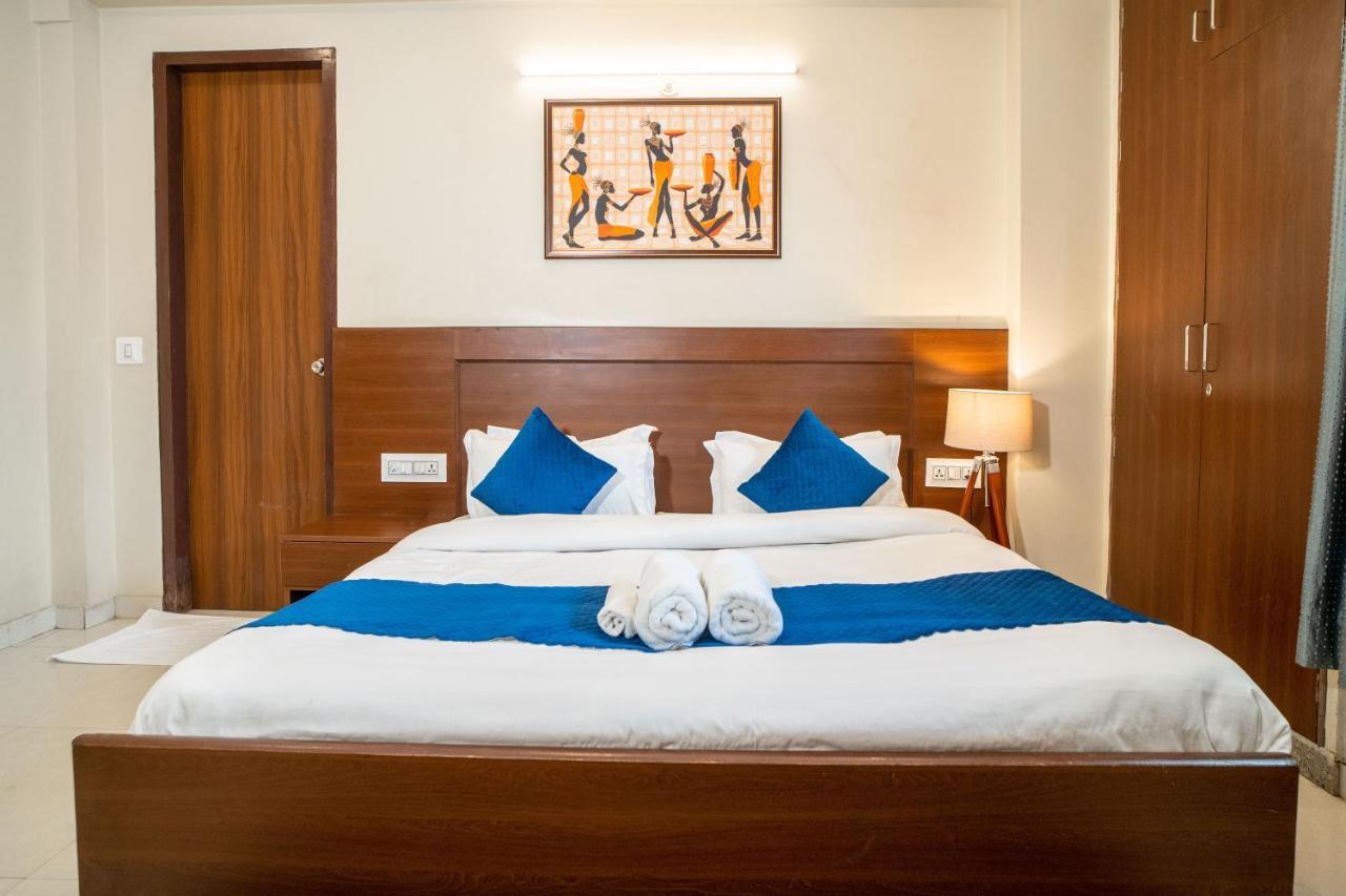 The Lodgers 2 Bhk Serviced Apartment Infront Of Artemis Hospital Gurgaon Exterior foto