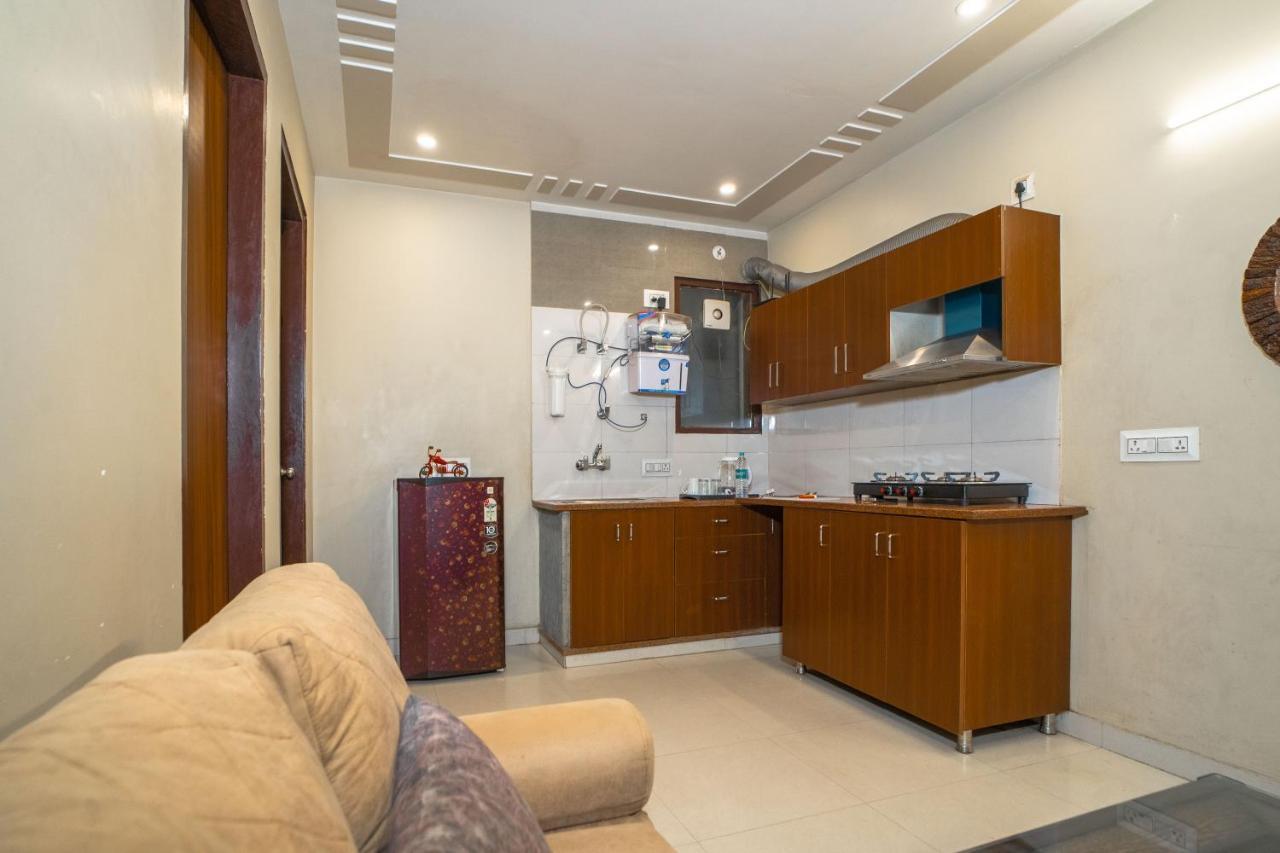 The Lodgers 2 Bhk Serviced Apartment Infront Of Artemis Hospital Gurgaon Exterior foto