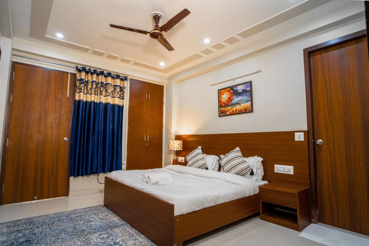 The Lodgers 2 Bhk Serviced Apartment Infront Of Artemis Hospital Gurgaon Exterior foto