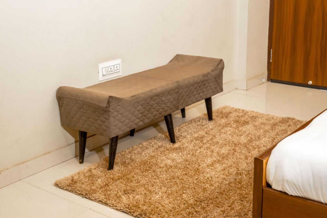 The Lodgers 2 Bhk Serviced Apartment Infront Of Artemis Hospital Gurgaon Exterior foto