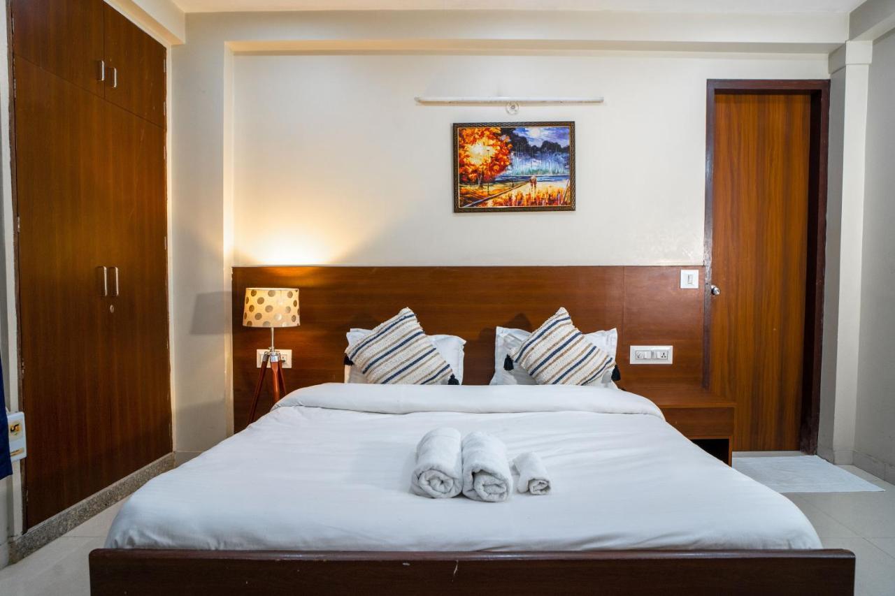 The Lodgers 2 Bhk Serviced Apartment Infront Of Artemis Hospital Gurgaon Exterior foto